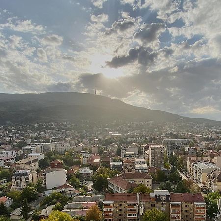 Stylish Studio, Skopje Centre - Private Parking - Panoramic Views Экстерьер фото